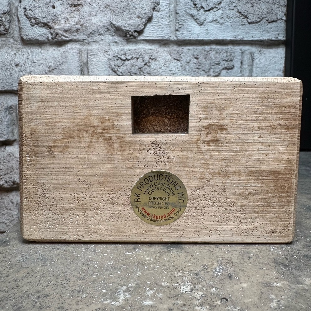 RK Productions Hand Cast Stone Collection Bookend - Picture 4 of 13